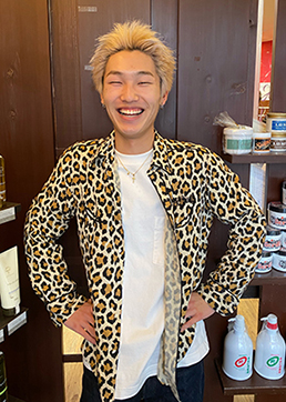 てるや
